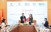 Ký kết biên bản phối hợp vận hành sàn giao dịch các-bon trong nước