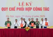 Ký quy chế phối hợp giữa Ủy ban Quốc phòng với ba bộ