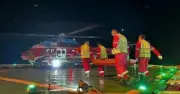Kịch tính điều trực thăng cứu ngư dân chấn thương sọ não từ giàn khoan Đại Hùng