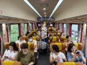 Khai trương đoàn tàu Bạch Mai đưa đón y bác sỹ Hà Nội - Ninh Bình