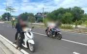 Khởi tố nhóm dùng vỏ chai bia tấn công người đi đường