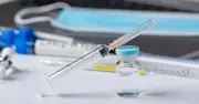 Khối u biến mất sau điều trị amivantamab: Có khỏi ung thư?