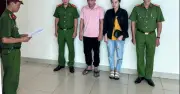 Khám xét khẩn cấp 2 địa điểm, khởi tố chủ hộ kinh doanh sản xuất phân bón giả