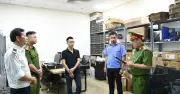 Khám xét khẩn cấp 5 địa điểm, 3 công ty trong vụ án xâm phạm bản quyền máy tính đầu tiên