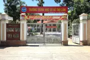 Lý do bất ngờ thầy giáo làm lộ đề thi tiếng Anh ở Thanh Hóa