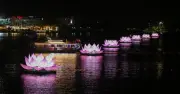 Lễ hội hoa đăng 'Ánh đạo vàng son' rực sáng sông Hương, thu hút hàng ngàn người