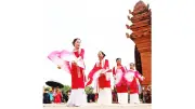 Lễ hội sen Tây Hồ, Ngày hội Chăm và hang Mũi Trâu thu hút du khách