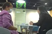 Lừa người già mua thẻ kỳ nghỉ: Trả lại tiền chưa chắc thoát tội