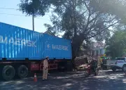 Lâm Đồng: Xe đầu kéo va chạm với công nông, 1 người tử vong, 4 người bị thương