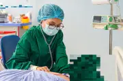 Lần đầu ghép tế bào gốc cho trẻ u lympho Burkitt tái phát tại Việt Nam