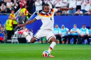 Lần đầu tiên đội tuyển Đức thua luân lưu tại World Cup
