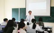 Lần đầu đề xuất khung riêng cho giảng viên trường chính trị, đào tạo bồi dưỡng