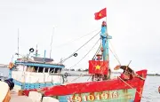 Làng biển Quảng Trị thiếu lao động trầm trọng, thanh niên rời bỏ nghề truyền thống
