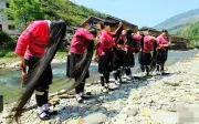 Làng tóc dài Hoàng Lạc: Nơi phụ nữ chỉ cắt tóc một lần trong đời