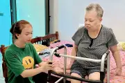 Ly hôn vẫn đón mẹ chồng cũ về chăm sóc: Câu chuyện nhân văn ở Thanh Hóa