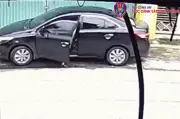 Mở cửa ô tô không quan sát có thể bị phạt tới 20 triệu đồng