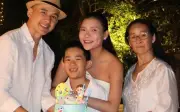 Mẹ chồng Thủy Diễm gây chú ý trong ngày đặc biệt của cháu nội