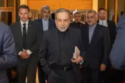 Mỹ lần đầu cho phép Iran bán dầu bằng USD sau nhiều năm