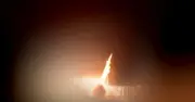Mỹ và Iran đồng ý ngừng tấn công, gặp nhau tại Doha vào ngày 30.6