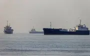 Mỹ và Iran đạt thỏa thuận lịch sử, mở lại eo biển Hormuz