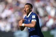 Mbappe phá kỷ lục ghi bàn mọi thời đại của đội tuyển Pháp