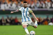 Messi và Ronaldo nhận huy hiệu đặc biệt từ FIFA tại World Cup 2026