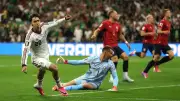 Mexico toàn thắng vòng bảng, Nam Phi lần đầu vào knock-out World Cup