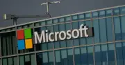 Microsoft tìm lối đi riêng trong cuộc đua AI, giảm phụ thuộc đối tác