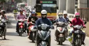 Miền Bắc nóng hầm hập rồi mưa lớn dồn dập trong một tuần tới