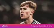 MU theo đuổi hậu vệ Lewis Hall, Newcastle định giá 70 triệu bảng