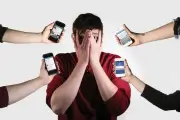 Mâu thuẫn mạng lan ra đời thực: Cơ quan quản lý quá tải đơn thư
