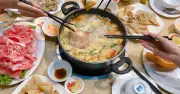 Ăn cay không gây ung thư dạ dày, thói quen này mới nguy hiểm