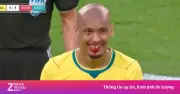 Nụ cười 'ma cà rồng' của Fabinho gây sốt mạng xã hội