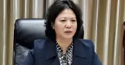 Nữ quản thẩm Trung Quốc dùng tiền nhận hối lộ bao nuôi tình trẻ