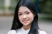 Nữ sinh Hà Nội đạt cú đúp thủ khoa, cắt tóc tặng bệnh nhân ung thư