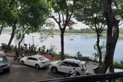 Nam sinh lớp 11 đuối nước thương tâm tại hồ Linh Đàm