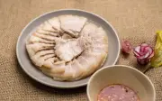 Nước luộc thịt có nên dùng nấu canh? Chuyên gia chỉ ra lợi ích và lưu ý