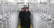 Ông Kim thị sát nhà máy sản xuất vật liệu hạt nhân mới, kêu gọi mở rộng kho vũ khí