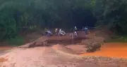 Đồng Nai tạm dừng lưu thông qua cầu Tâm Mã đã đổ sạt lở
