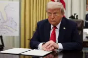 Ông Trump cảnh báo áp thuế 100% với nước đánh thuế kỹ thuật số công ty Mỹ