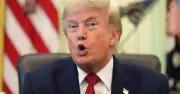 Ông Trump dọa mạnh tay nếu giá xăng không giảm, cảnh báo 'hậu quả'