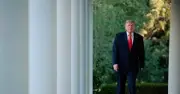 Ông Trump dọa áp thuế 100% với nước đánh thuế dịch vụ số