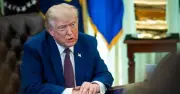 Ông Trump nói về khả năng Mỹ tham gia tái thiết Iran, bác tin bị Israel phốt lộ