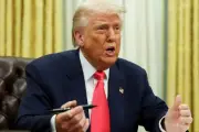 Ông Trump phản ứng khi Iran đình chỉ đàm phán, không loại trừ phong tỏa