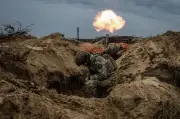 Nga dùng bom lượn tấn công Kramatorsk, pháo đài phòng thủ Ukraine rung chuyển