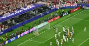 Nghi vấn CĐV không vé vào sân xem Anh đấu Croatia, FIFA lên tiếng