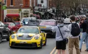 Ngôi làng triệu phú Alderley Edge sở hữu phố đắt đỏ nhất nước Anh