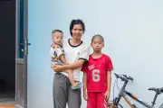 Người mẹ khuyết tật Lạng Sơn thoát cảnh sống trong nhà dột nát