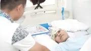 Người mẹ trẻ thoát khỏi ung thư nguyên bào nuôi cực cao nhờ phác đồ điều trị tiên tiến