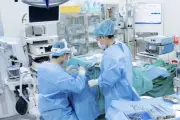 Người đàn ông ngưng thở khi ngủ nguy kịch, bác sĩ giải cứu lúc nửa đêm